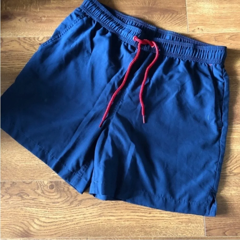 George blue swim trunks in size M (32-34)
